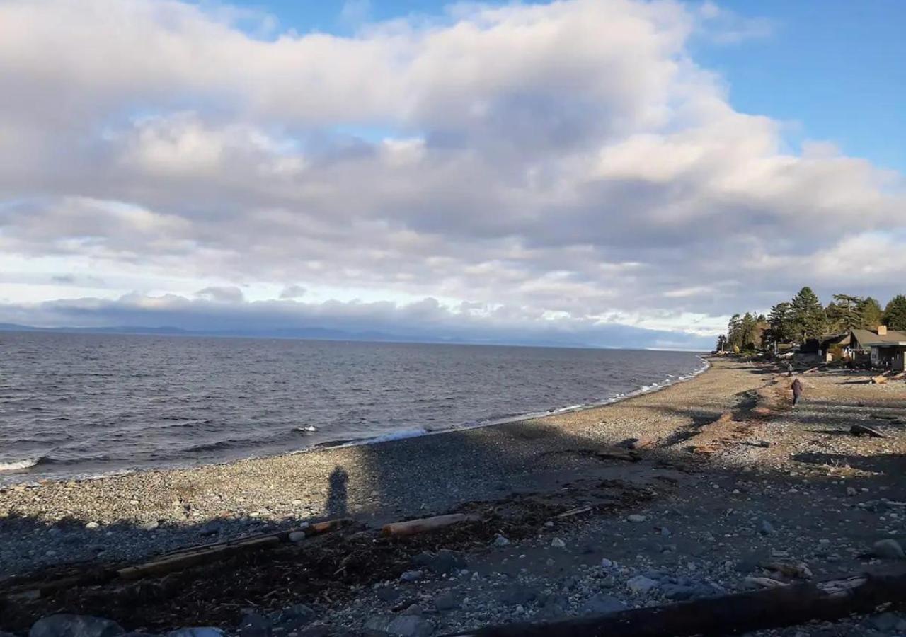 Oceanside Manor - Golf Course View Bed & Breakfast Qualicum Beach Eksteriør bilde